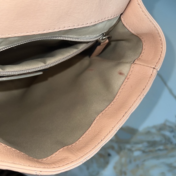 Valentino beautiful bag peach colour , in very good condition 🌸 - Picture 11 of 16